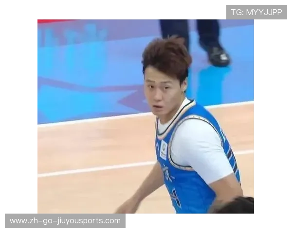 北京首钢迎来新助力 赵睿训练激励球队，首钢赵炬