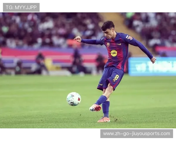 佩德里缺阵影响串联，巴萨调整中场站位，巴萨球员佩德里